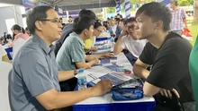 Điểm chuẩn tuyển sinh đại học năm 2025 khó đoán