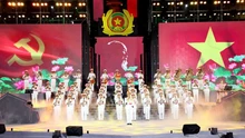 Chương trình giao lưu nghệ thuật đặc biệt "Giữ trọn lời thề-Bản hùng ca từ cội nguồn"