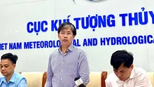 Giám đốc Trung tâm Dự báo Khí tượng Thủy văn Quốc gia Mai Văn Khiêm: Trưa mai, bão số 3 giật cấp 13 đổ bộ đất liền