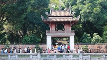 Hà Nội tạm dừng hoạt động du lịch, tăng cường bảo vệ di tích trước bão số 3