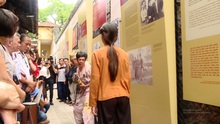 'Bút sắc, lòng son' chốn 'địa ngục trần gian' của các chí sĩ cách mạng