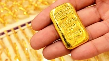 Giá vàng hôm nay 28/7 quanh mức 121 triệu đồng/lượng