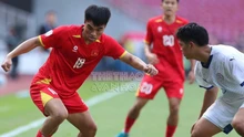 Công Phương ra chân chớp nhoáng, ghi bàn thắng mở tỷ số cho U23 Việt Nam