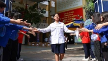 Hà Nội công bố điểm thi, điểm chuẩn xét tuyển lớp 10 không chuyên năm học 2025-2026