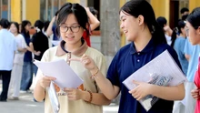 Đề thi tăng tính thực tiễn - cần đổi mới cách dạy và học