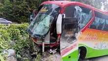 Xe buýt chở du khách Việt Nam gặp nạn tại Malaysia