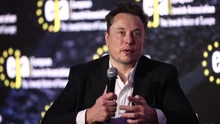 Tỷ phú Elon Musk cáo buộc Apple thiên vị OpenAI