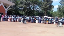 Tiếp nhận 353 công dân Việt Nam do phía Campuchia trao trả