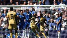 Luật ít người biết giúp Chelsea thoát thua ở trận mở màn mùa giải