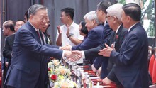Tổng Bí thư chủ trì buổi gặp mặt các đồng chí nguyên lãnh đạo Đảng, Nhà nước