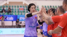 Tin nóng thể thao sáng 20/8: CĐV bóng chuyền Việt Nam nói sự thật khi Thanh Thúy và đồng đội thắng đội 10 lần vô địch châu Phi