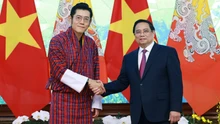Thủ tướng Phạm Minh Chính hội kiến Quốc vương Bhutan Jigme Khesar Namgyel Wangchuck