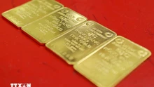 Giá vàng chiều 20/8 tiếp tục neo ở mức cao