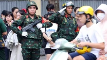 Ngày đầu phân luồng phục vụ tổng hợp luyện, người dân di chuyển thuận lợi