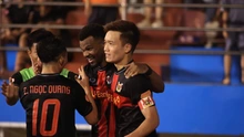 Đội bóng của Hoàng Đức bay cao trong ngày ĐKVĐ V-League trắng tay tại sân Vinh