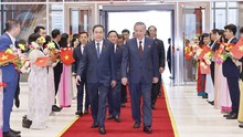Tổng Bí thư Tô Lâm gặp mặt các thế hệ đại biểu Quốc hội