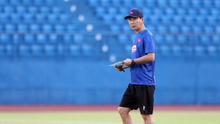 HLV Hoàng Văn Phúc: 'Ông Kim Sang Sik đãi cát tìm vàng'