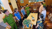 Khám xét nơi làm việc của Chủ tịch Câu lạc bộ bóng đá Đông Á Thanh Hóa