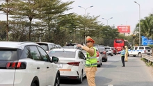 Phân luồng giao thông tạm thời vòng ngoài phục vụ chương trình tổng duyệt ngày 30/8