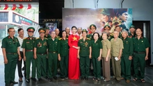 Xuân Lan tổ chức buổi xem phim đặc biệt dành cho các cựu chiến binh