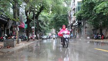 Dự báo thời tiết ngày 1/9: Hà Nội có mưa rào và dông, ban ngày có nắng gián đoạn