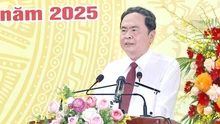 Chủ tịch Quốc hội Trần Thanh Mẫn: Chính quyền phải chủ động đến với dân
