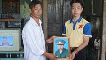 Phục dựng ảnh liệt sĩ: Món quà tinh thần vô giá