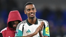 Isak đòi rời Newcastle: Số phận những người từng đình công ra sao?