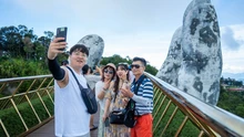 Khách Hàn Quốc đến Đà Nẵng lần 2 được tặng ưu đãi "kép" khi đi chơi Bà Nà