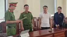 Khởi tố hiệu trưởng chỉ đạo nâng điểm cho học sinh thi vào lớp 10