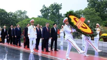 Lãnh đạo Đảng, Nhà nước vào Lăng viếng Chủ tịch Hồ Chí Minh, tưởng niệm các Anh hùng Liệt sĩ