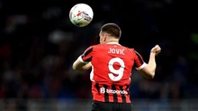 AC Milan: Không chỉ là chuyện chiếc áo vô chủ 