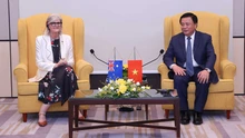 Việt Nam - Australia tăng cường hợp tác về đào tạo, bồi dưỡng cán bộ và chia sẻ tri thức