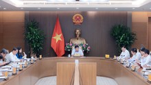 Tập trung nghiên cứu, hoàn thiện dự thảo Nghị quyết về phát triển kinh tế Nhà nước
