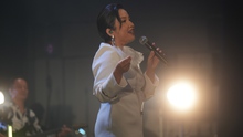 Diva Mỹ Linh cùng gia đình mở màn thành công tour châu Á tại Nhật Bản
