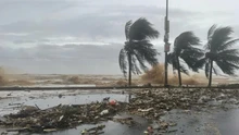Hoàn lưu bão rộng, cần đề phòng dông, lốc, gió giật mạnh cả trước và trong khi bão đổ bộ