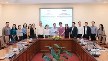 Tổng Giám đốc TTXVN tiếp Đoàn đại biểu Báo Pasaxon Lào