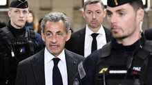 Cựu Tổng thống Pháp Nicolas Sarkozy bị tuyên án 5 năm tù
