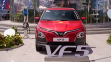 Đếm ngược những ngày cuối: Cơ hội hiếm có để người mua xe VinFast rinh thêm ô tô, xe máy xịn