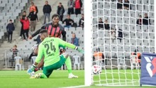 Andre Onana bị tiền đạo Chelsea chọc thủng lưới 2 lần trong 1 phút