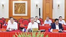 Bộ Chính trị cho ý kiến về công tác chuẩn bị Đại hội Đảng bộ Mặt trận Tổ quốc, các đoàn thể Trung ương