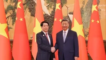 Chủ tịch nước Lương Cường hội đàm với Tổng Bí thư, Chủ tịch nước Trung Quốc Tập Cận Bình  