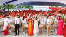 Khai giảng năm học 2025-2026: Ngày hội lớn của gần 2,3 triệu học sinh Hà Nội