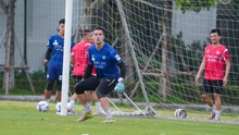 Đội tuyển Việt Nam nhọc nhằn đánh bại CLB Công an Hà Nội