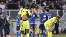 Alexander Isak trở lại trong ác mộng