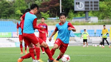 HLV Hoàng Anh Tuấn tự tin, ‘phát hiện mới’ của U20 Việt Nam nói tiếng Anh trôi chảy