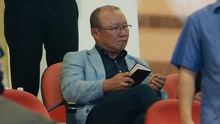 HLV Park Hang Seo chốt ê kíp làm việc, lên bộ khung tuyển Việt Nam