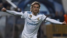 Real Madrid: Ai sẽ buồn vì Modric ở lại?