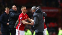 Luke Shaw bất ngờ muốn Mourinho nhận được sự tôn trọng ở MU