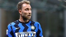 Eriksen bị cấm chơi bóng tại Italy